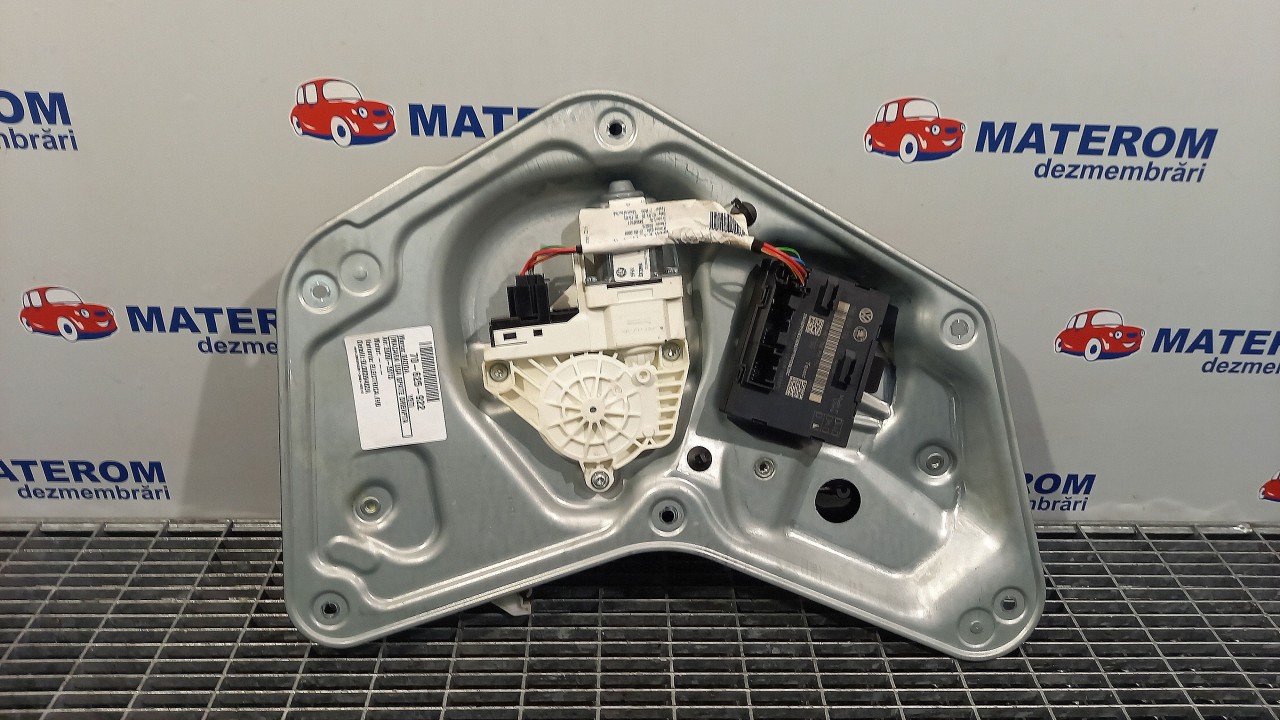 MACARA USA SPATE DREAPTA SKODA YETI - - (2009 2013)