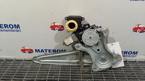 MACARA USA SPATE DREAPTA TOYOTA AURIS - - (2010 2012)