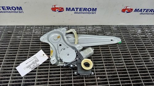 MACARA USA SPATE DREAPTA TOYOTA AVENSIS - - (2008 2012)