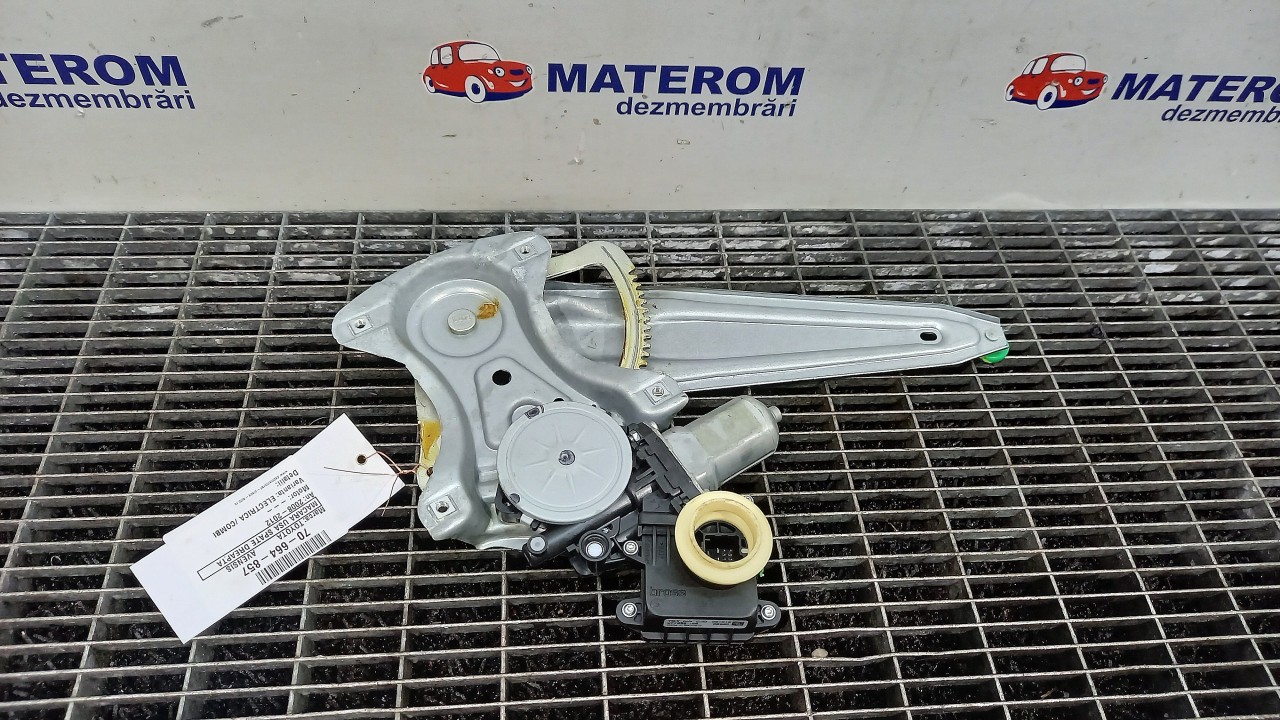 MACARA USA SPATE DREAPTA TOYOTA AVENSIS AVENSIS - - (2008 2012)