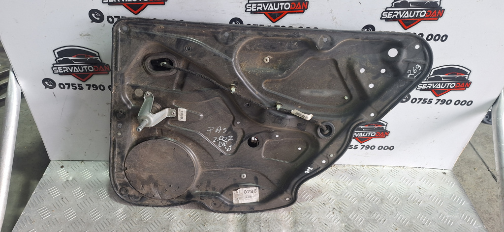 Macara usa spate dreapta Volkswagen Passat B6 3C (2005-2010) 2.0 Motorina 2008, 3C4839756J