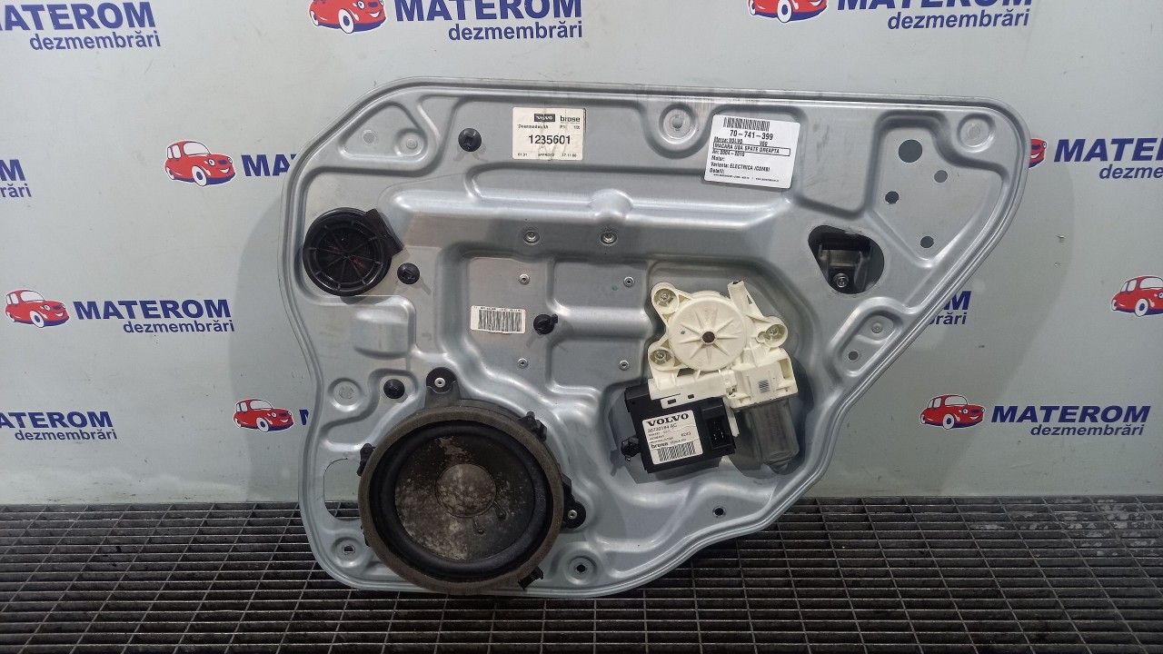 MACARA USA SPATE DREAPTA VOLVO V50 - - (