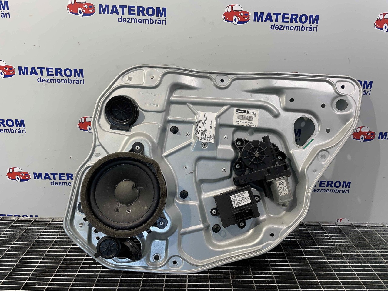 MACARA USA SPATE DREAPTA VOLVO V70 - - (2007 2012)