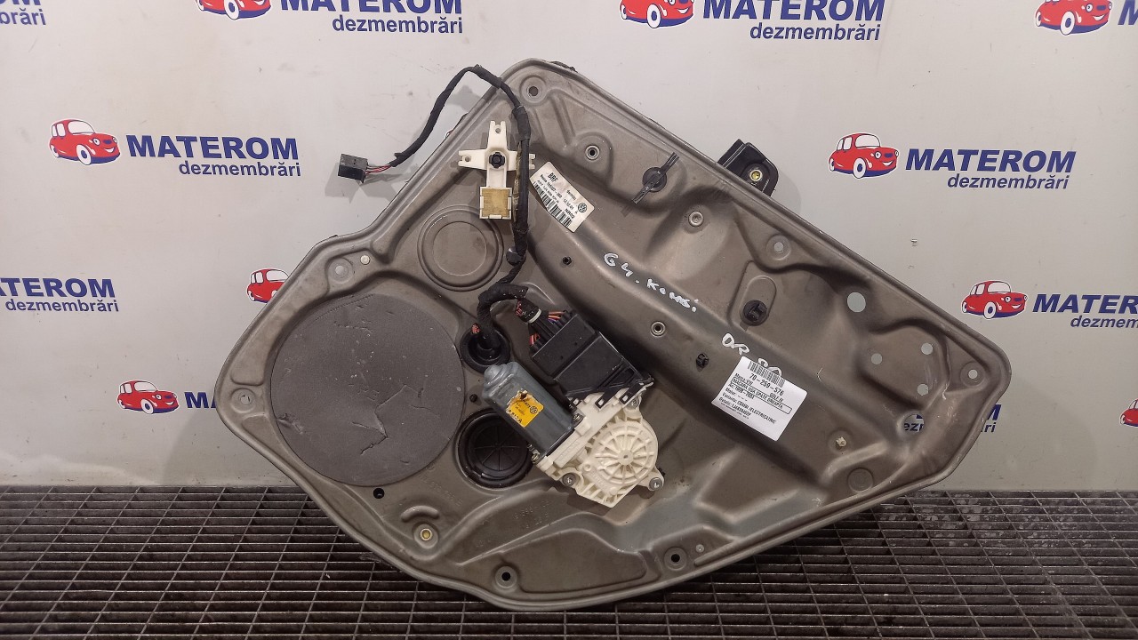 MACARA USA SPATE DREAPTA VW GOLF IV - - (1998 2004)