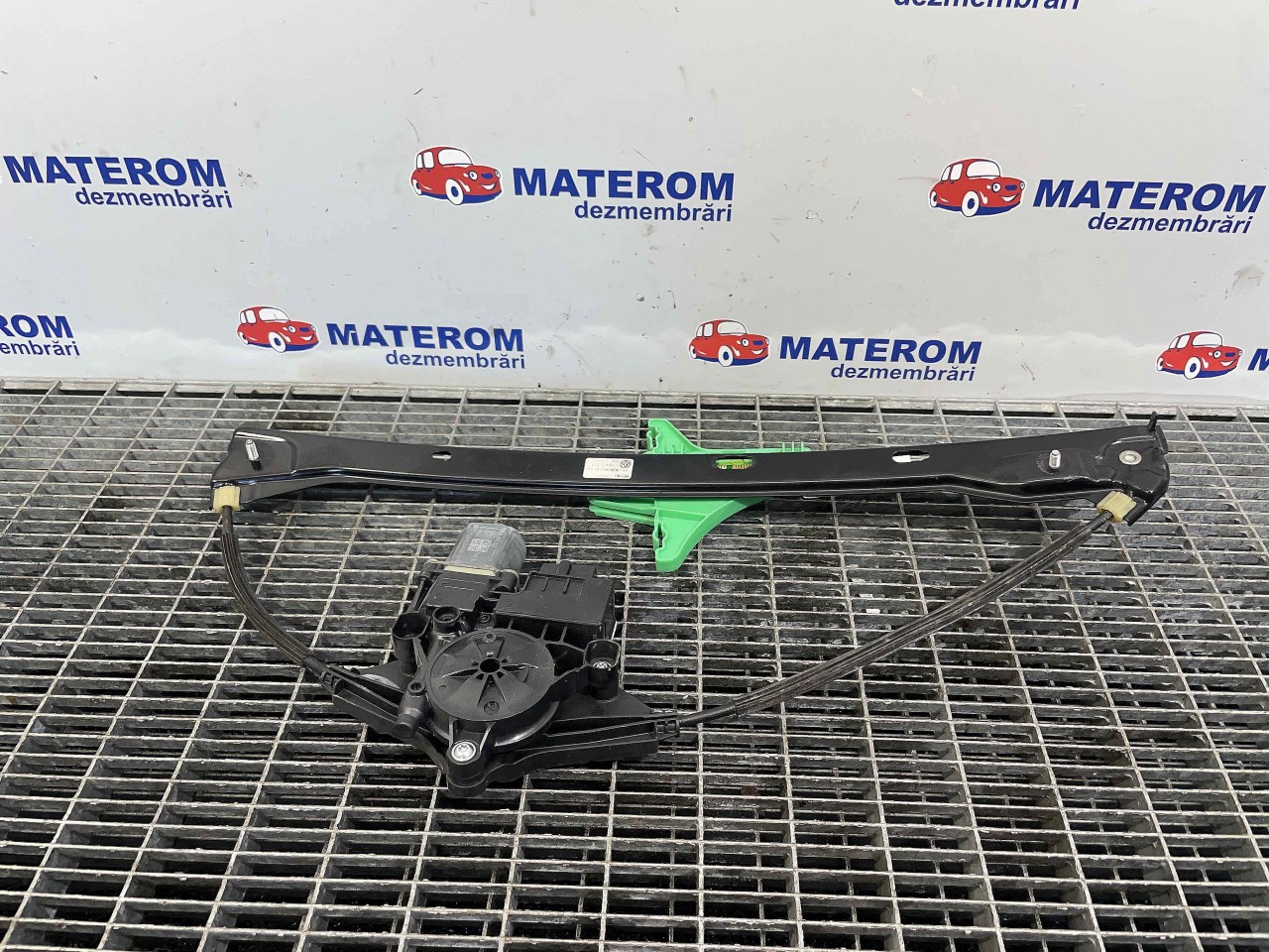 MACARA USA SPATE DREAPTA VW GOLF SPORTSVAN - - (2014 2020)