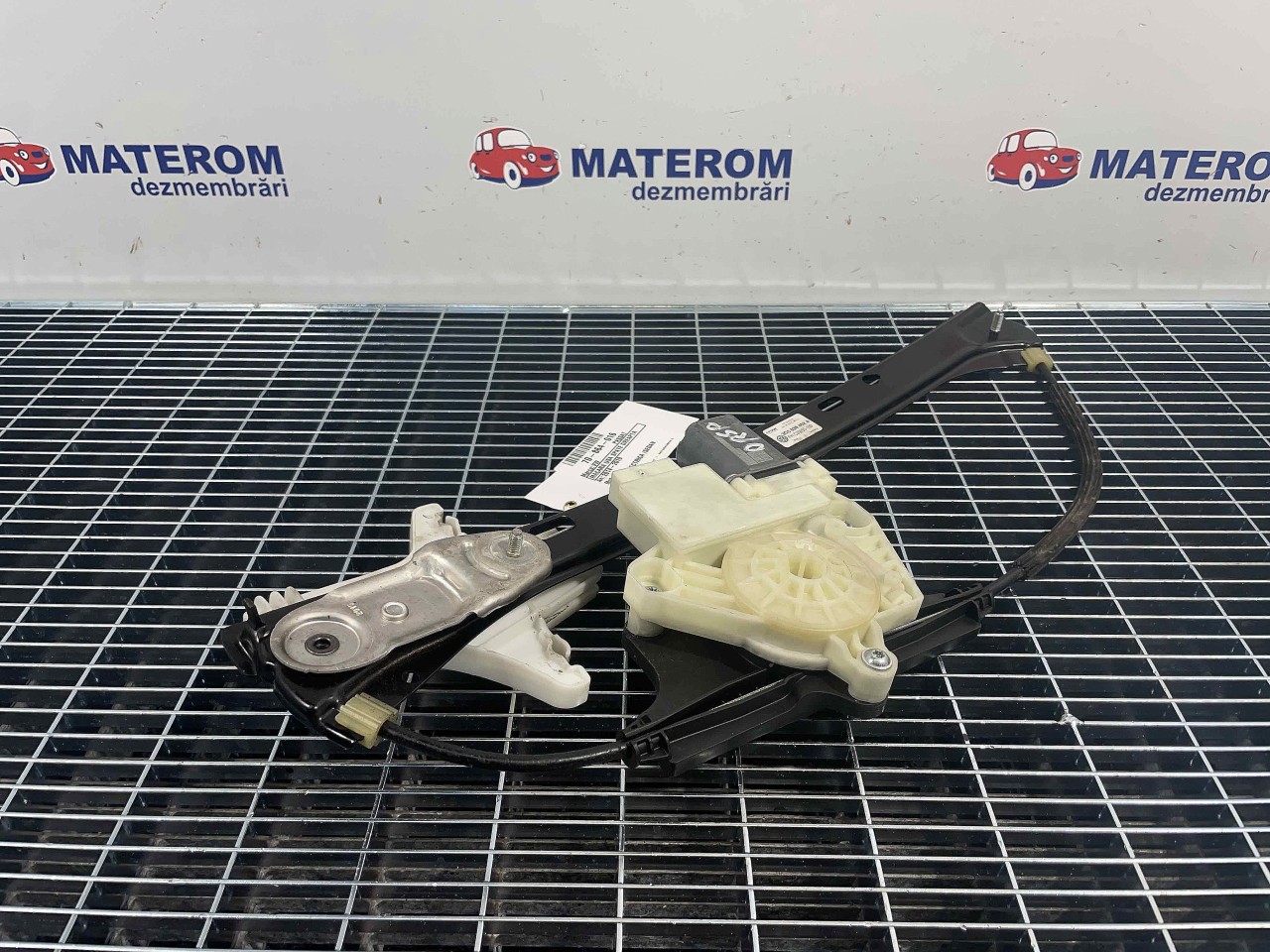 MACARA USA SPATE DREAPTA VW PASSAT - - (2014 2019)