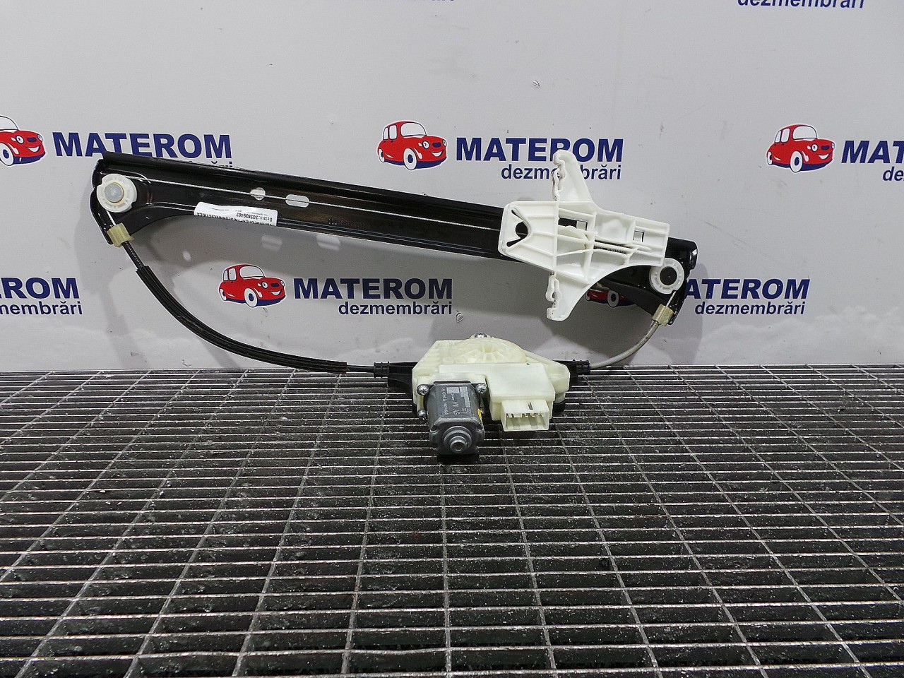 MACARA USA SPATE DREAPTA VW PASSAT PASSAT - - (2014 2019)