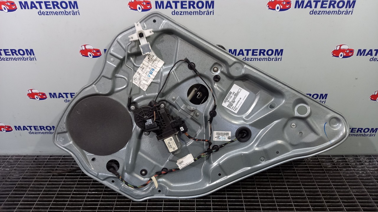MACARA USA SPATE DREAPTA VW POLO - - (2005 2009)
