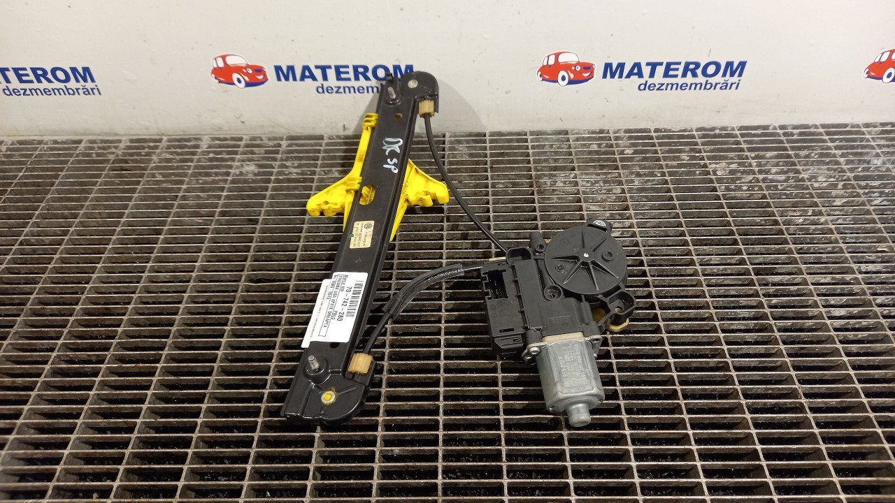 MACARA USA SPATE DREAPTA VW POLO - - (2009 2014)