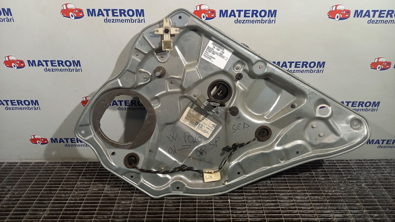 MACARA USA SPATE DREAPTA VW POLO POLO - - (2002 2005)