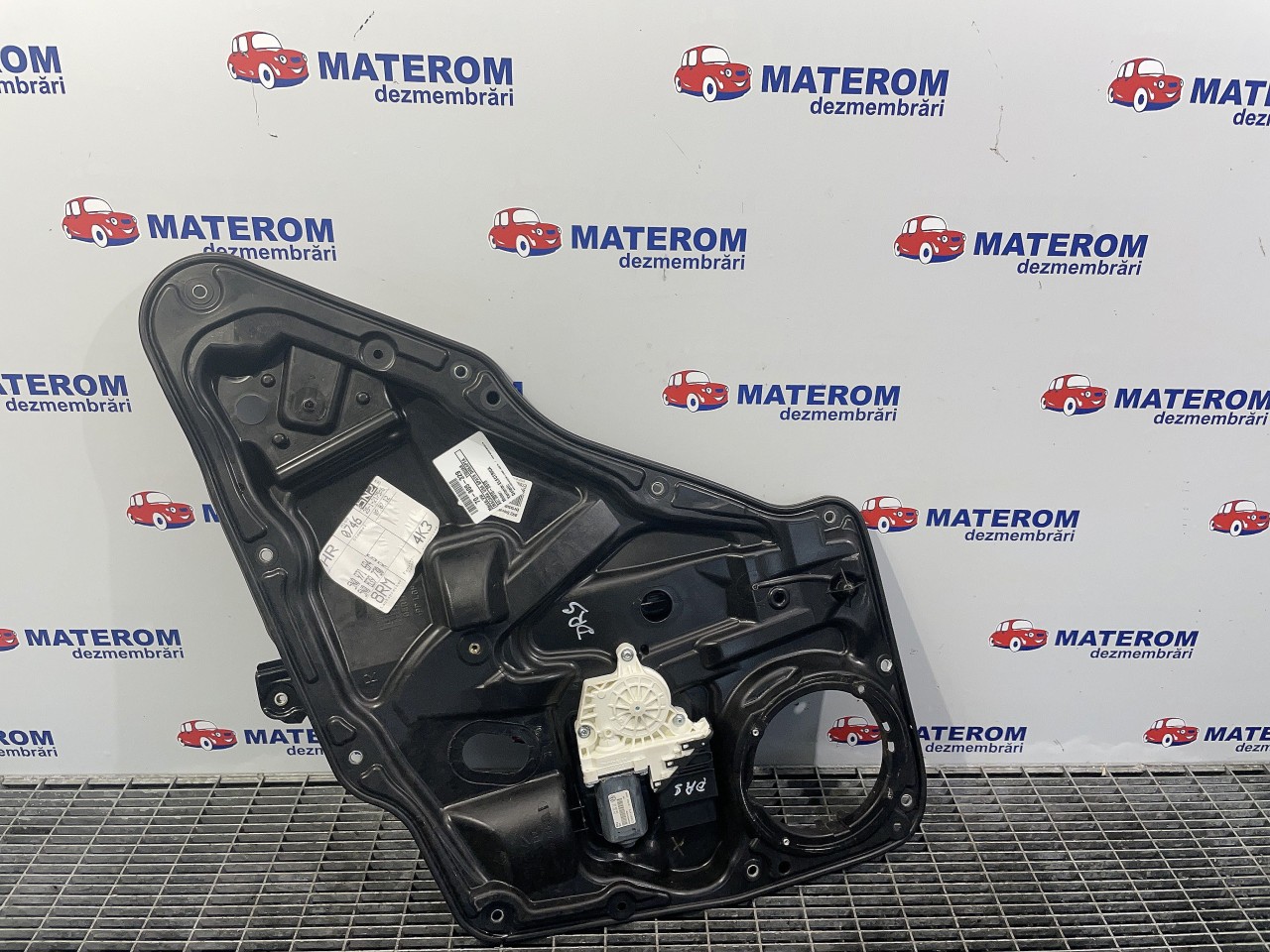 MACARA USA SPATE DREAPTA VW TIGUAN - - (2010 2015)