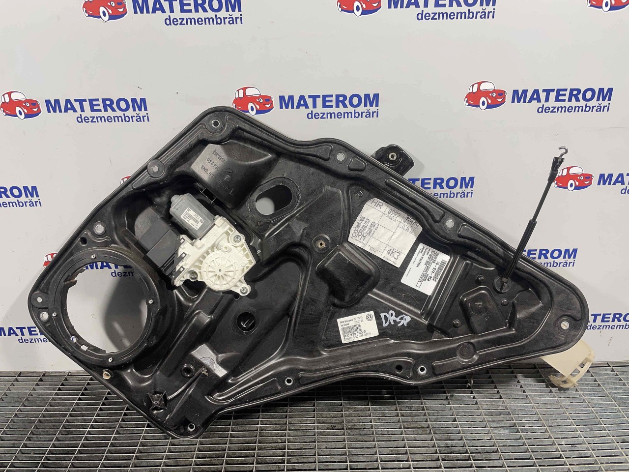 MACARA USA SPATE DREAPTA VW TIGUAN - - (2010 2015)