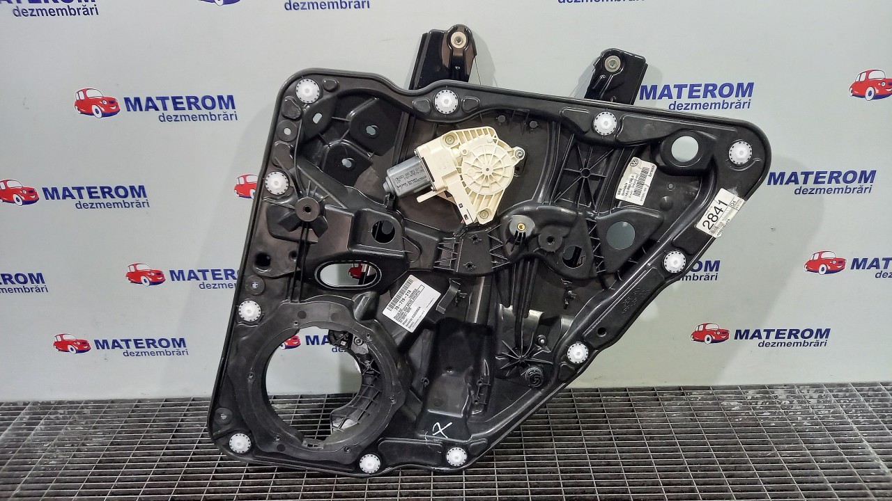 MACARA USA SPATE DREAPTA VW TOUAREG - - (2010 2018)