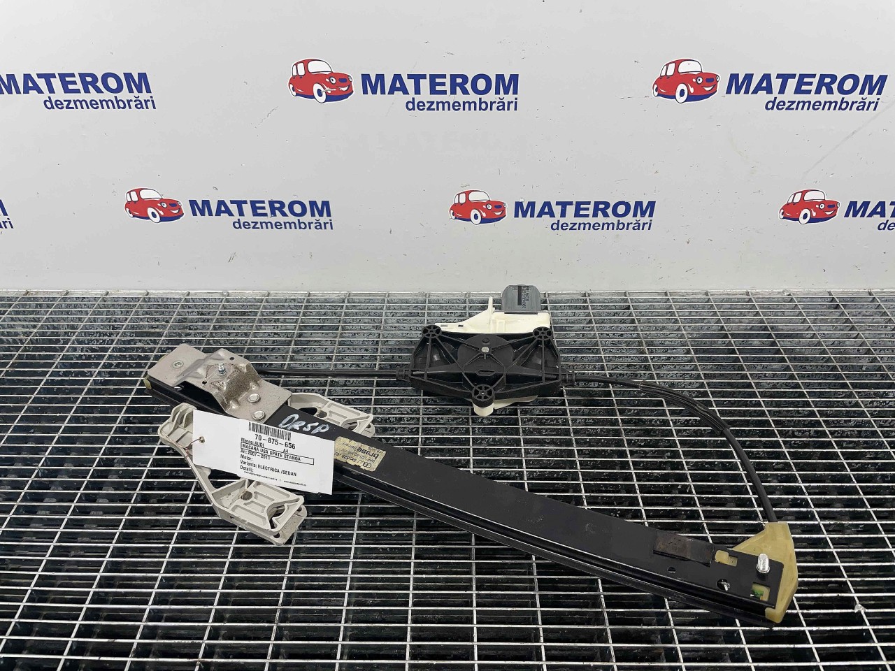 MACARA USA SPATE STANGA AUDI A4 A4 - - (2007 2011)