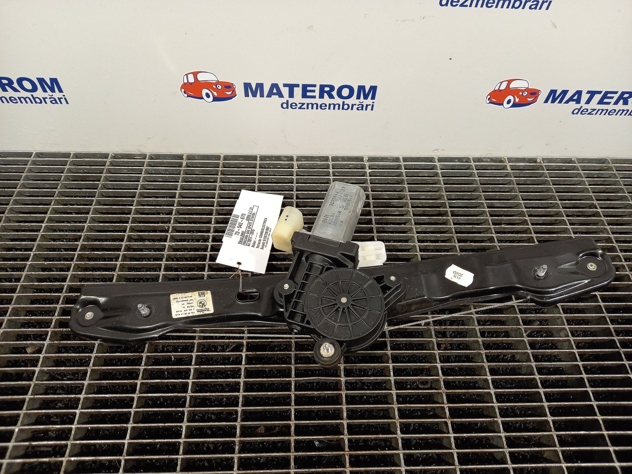 MACARA USA SPATE STANGA BMW SERIA 3 F 31 SERIA 3 F 31 - - (2011 2015)