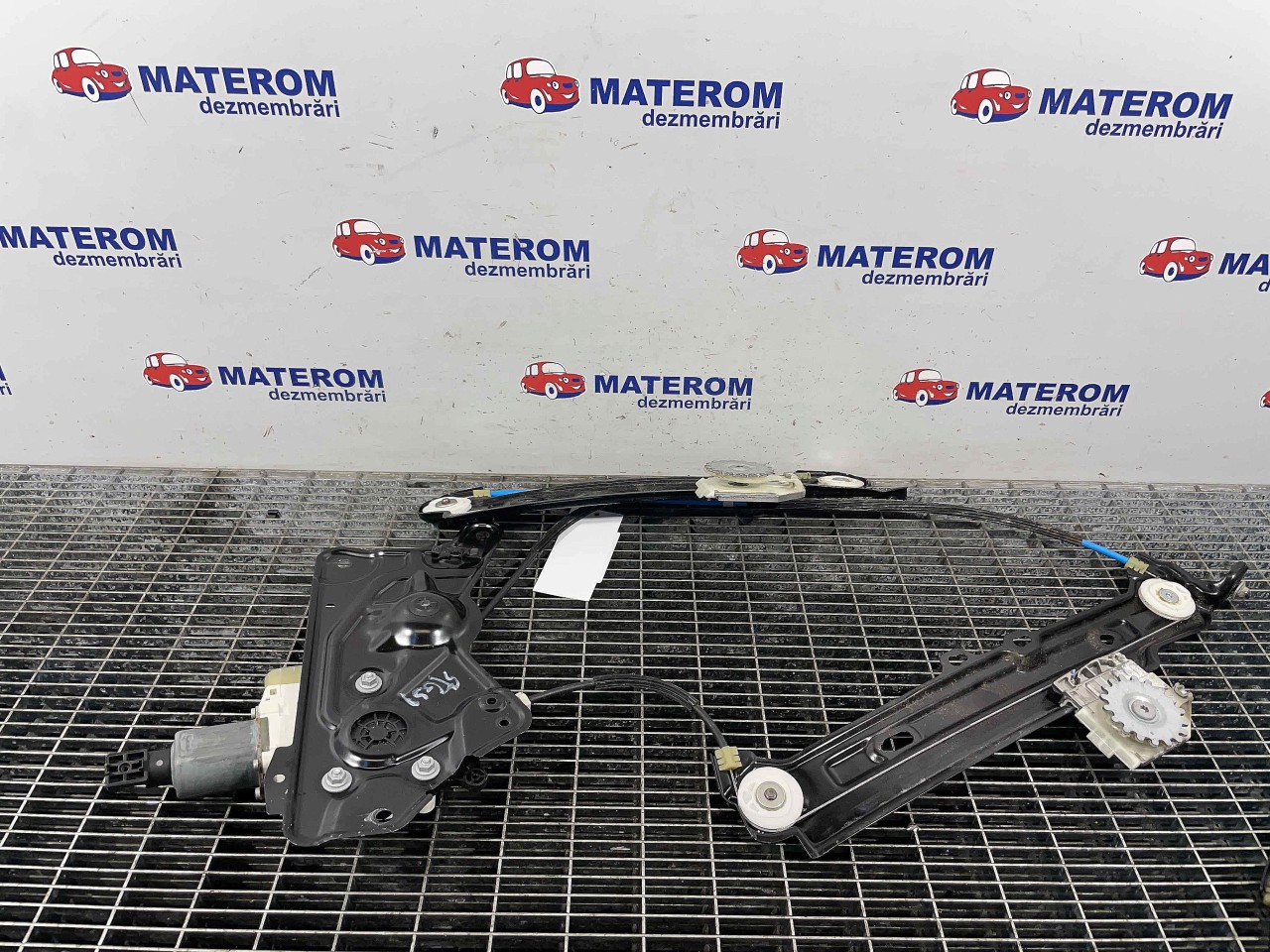 MACARA USA SPATE STANGA BMW SERIA 4 F 36 - - (2017 2021)