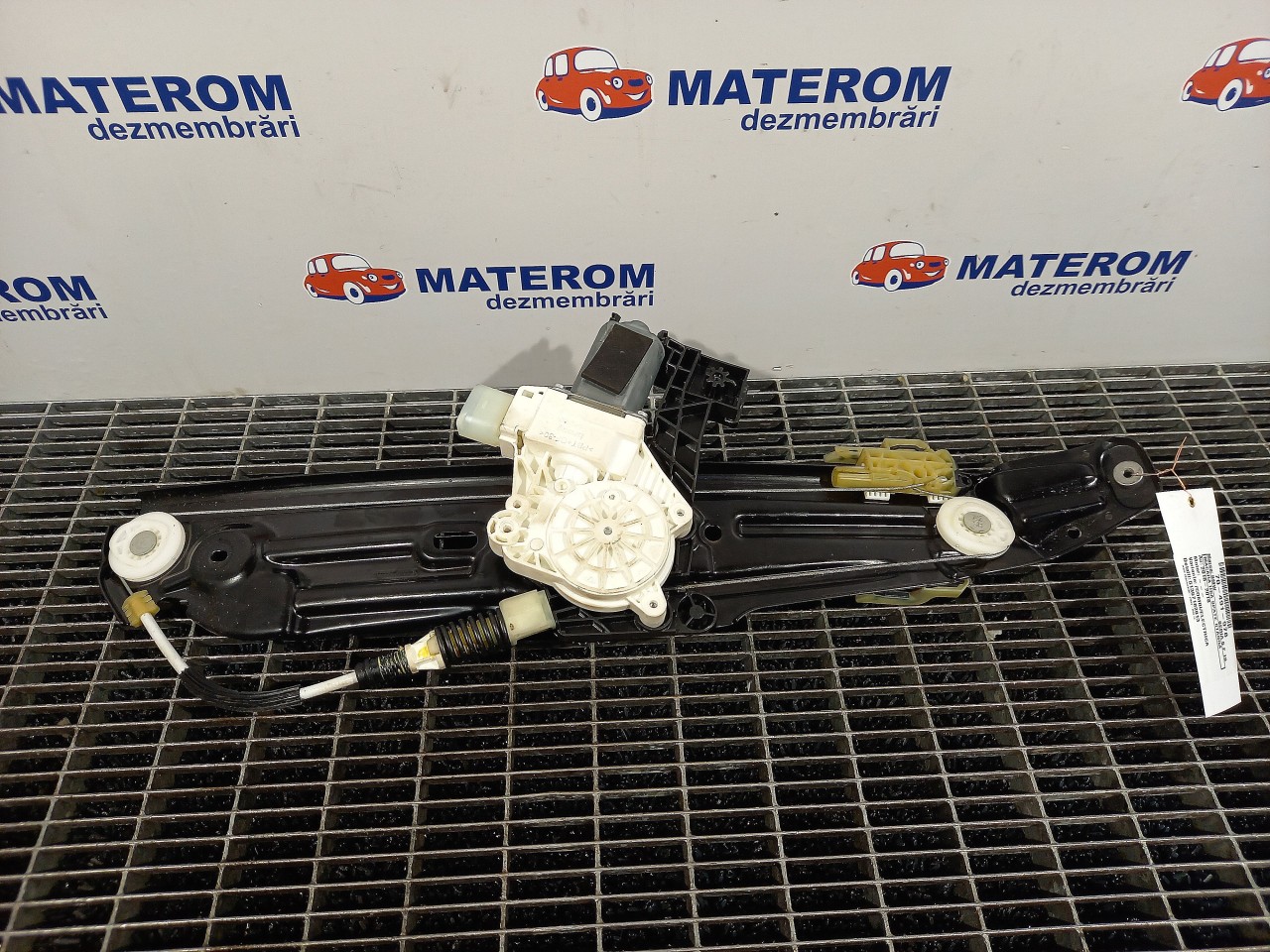 MACARA USA SPATE STANGA BMW SERIA 5 F 10 - - (2010 2017)