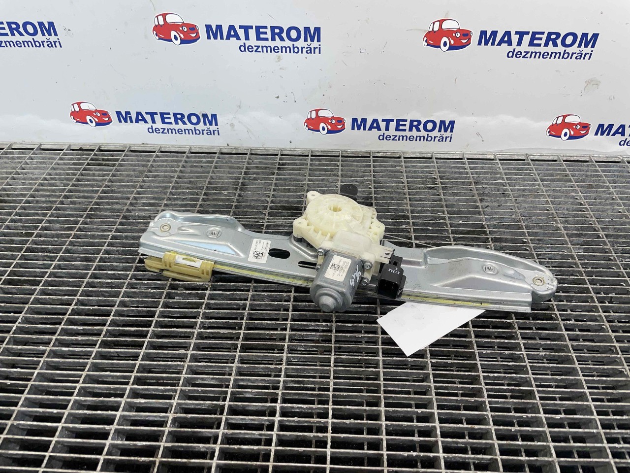 MACARA USA SPATE STANGA FORD FOCUS - - (2011 2014)