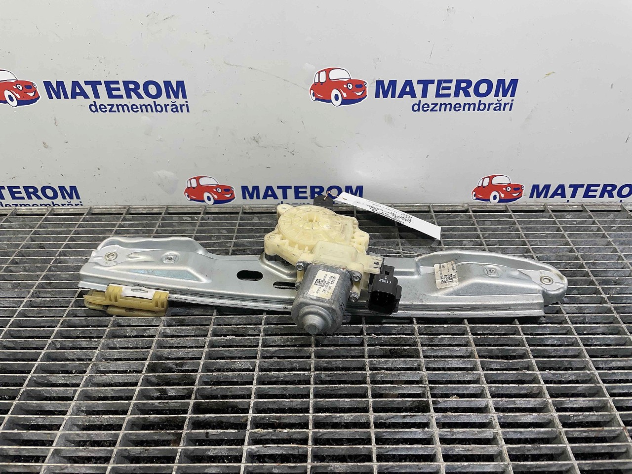 MACARA USA SPATE STANGA FORD FOCUS FOCUS - - (2011 2014)