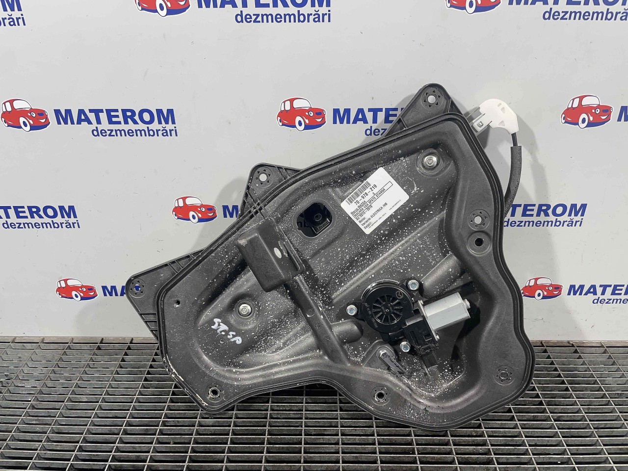 MACARA USA SPATE STANGA MAZDA 3 - - (2013 2018)