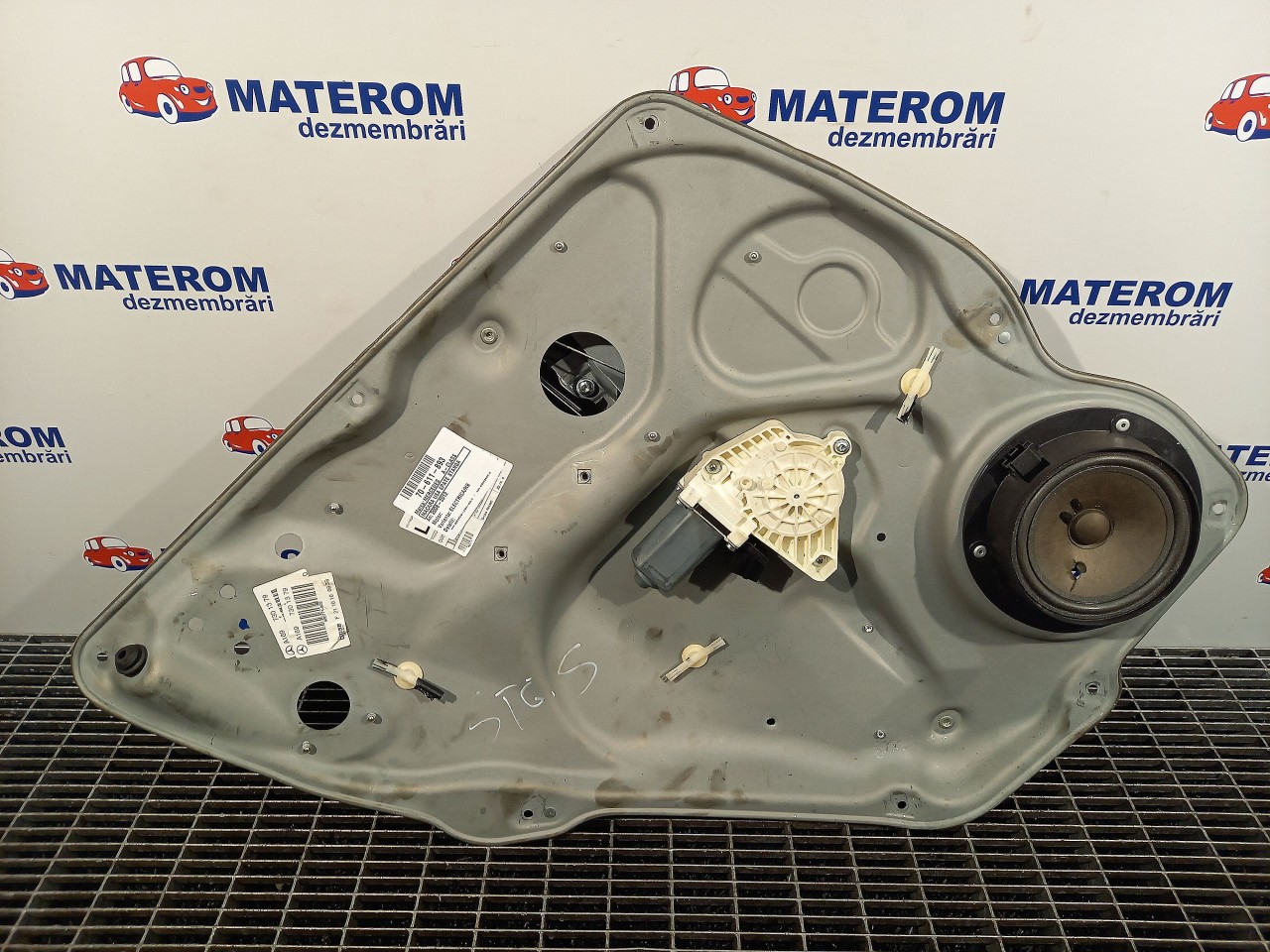 MACARA USA SPATE STANGA MERCEDES A-CLASS A-CLASS - - (2008 2012)