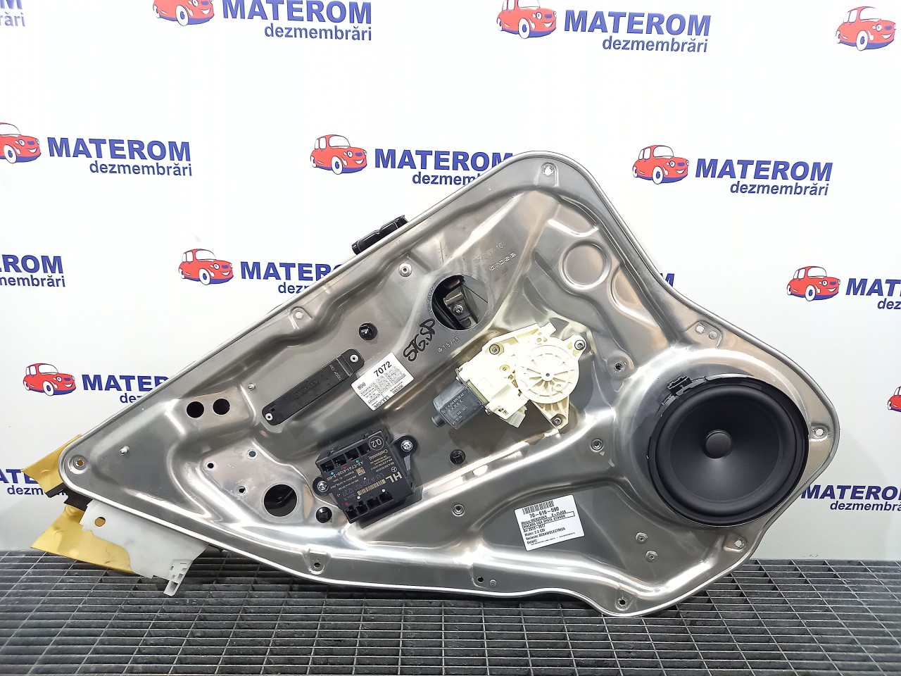 MACARA USA SPATE STANGA MERCEDES E-CLASS