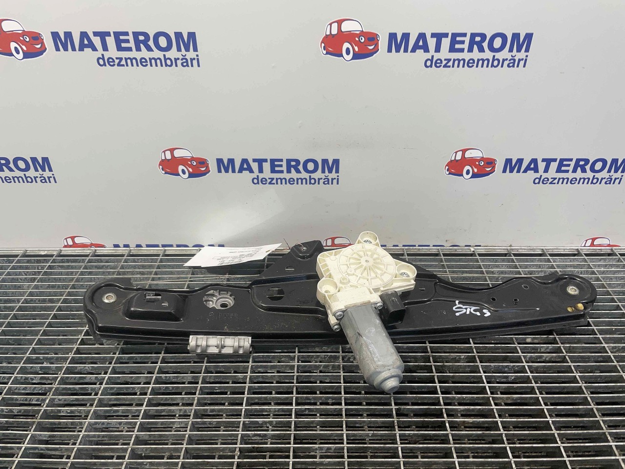 MACARA USA SPATE STANGA MERCEDES E-CLASS E-CLASS - - (2005 2009)
