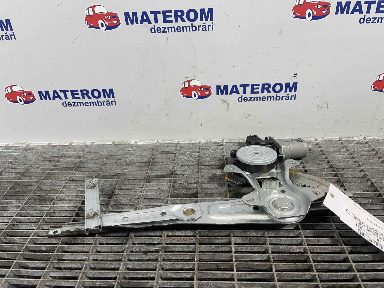 MACARA USA SPATE STANGA MITSUBISHI ASX - - (2012 2015)