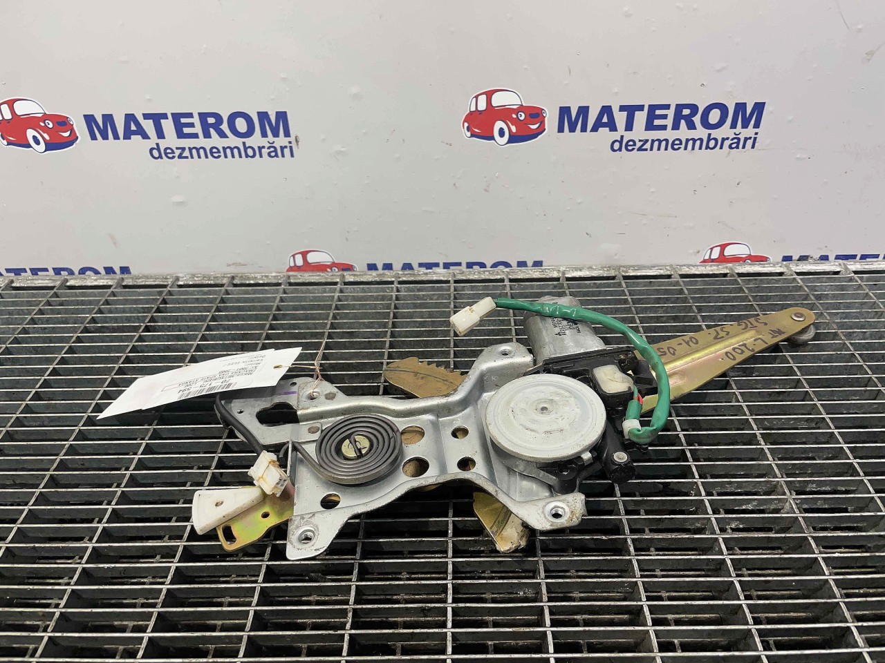 MACARA USA SPATE STANGA MITSUBISHI L200 - - (2001 2005)