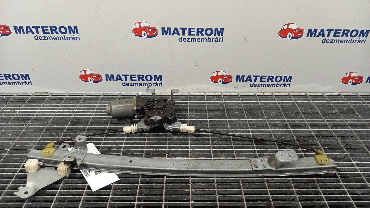 MACARA USA SPATE STANGA NISSAN PATHFINDER PATHFINDER - - (2005 2010)