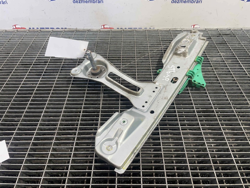 MACARA USA SPATE STANGA OPEL ASTRA J - - (2009 2012)