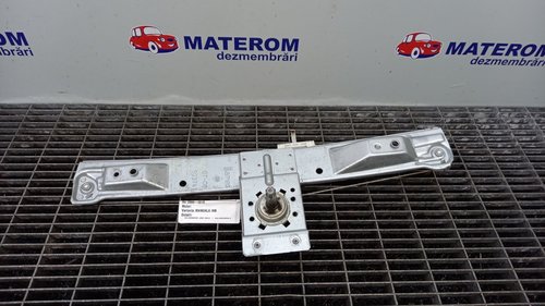 MACARA USA SPATE STANGA OPEL CORSA D - - (2006 2011)