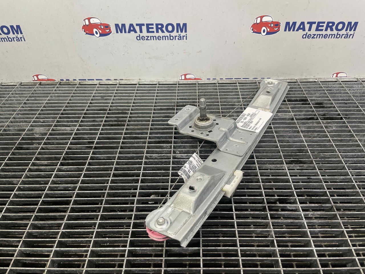 MACARA USA SPATE STANGA OPEL CORSA D CORSA D - - (2011 2014)