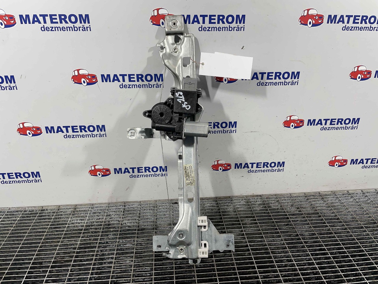 MACARA USA SPATE STANGA PEUGEOT 3008 3008 - - (2008 2013)