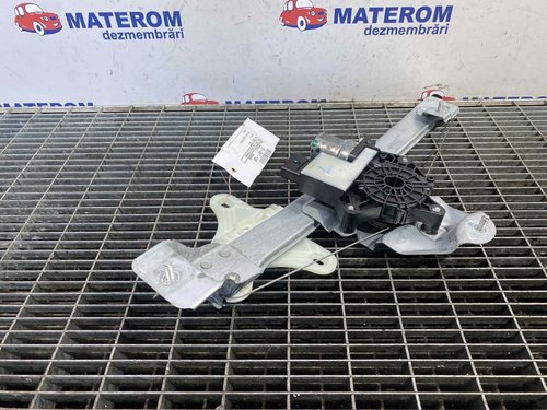 MACARA USA SPATE STANGA RENAULT ARKANA - - (2019 2022)