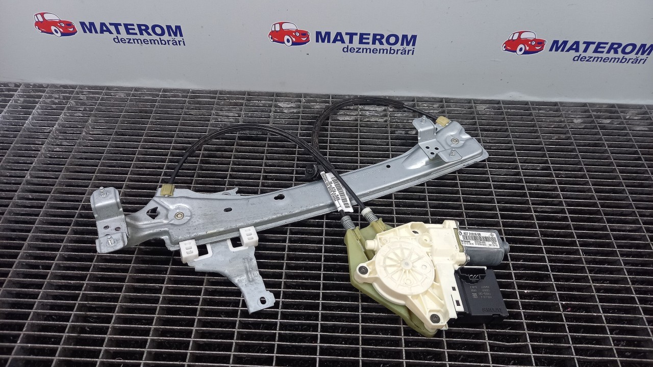 MACARA USA SPATE STANGA RENAULT MEGANE -