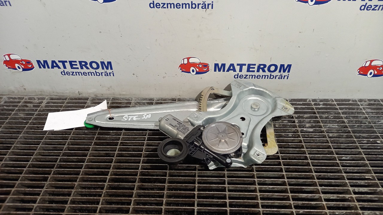 MACARA USA SPATE STANGA TOYOTA AURIS AURIS - - (2012 2015)