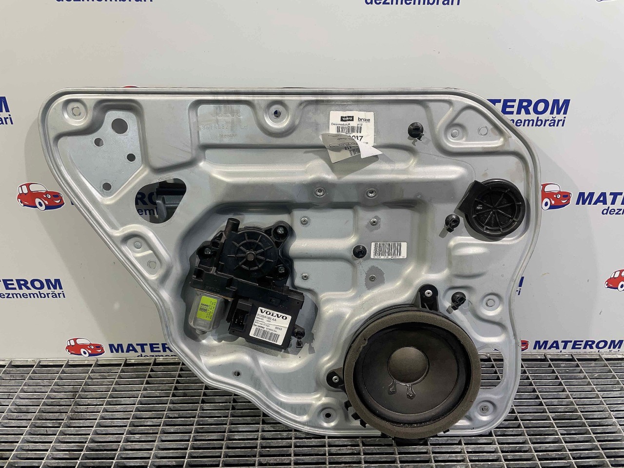 MACARA USA SPATE STANGA VOLVO V50 - - (2004 2010)