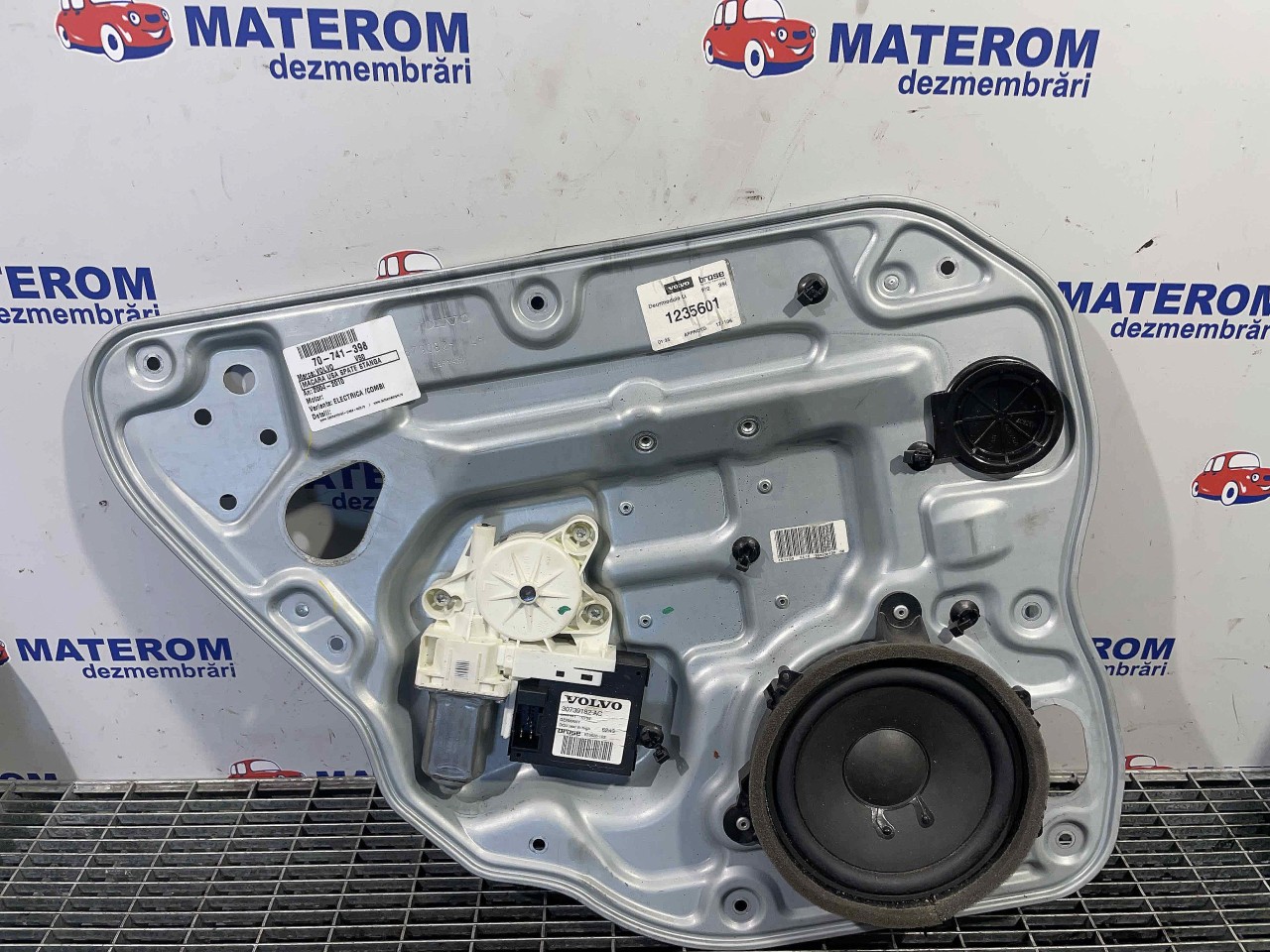 MACARA USA SPATE STANGA VOLVO V50 - - (2