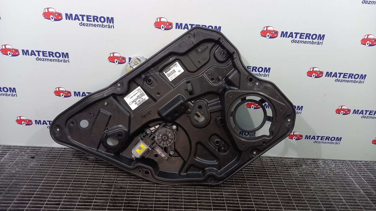 MACARA USA SPATE STANGA VOLVO V60 - - (2014 2018)
