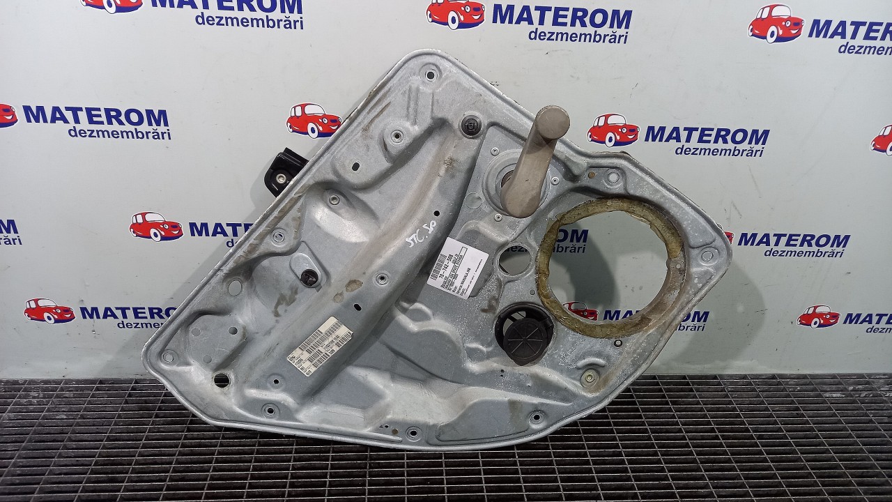 MACARA USA SPATE STANGA VW GOLF IV - - (1998 2004)