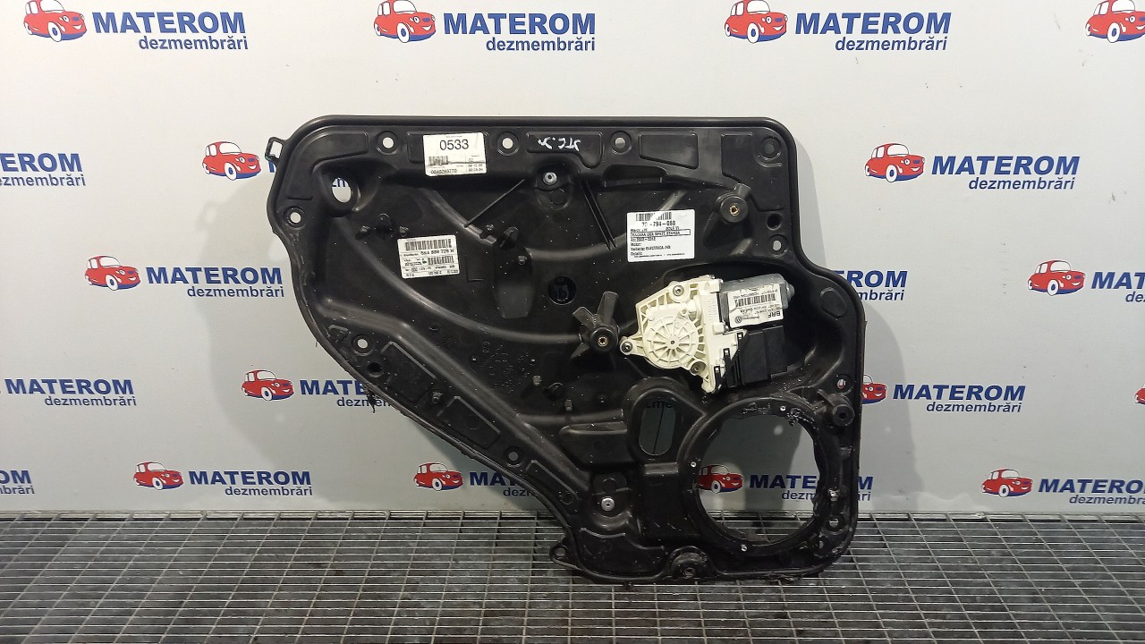 MACARA USA SPATE STANGA VW GOLF VI - - (2008 2012)