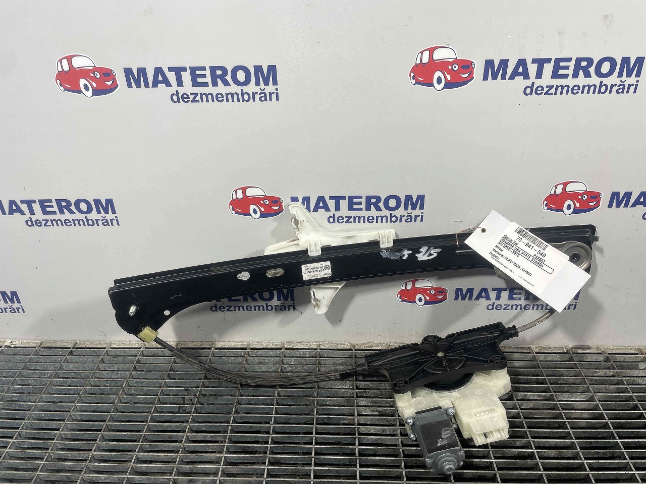 MACARA USA SPATE STANGA VW PASSAT - - (2014 2019)