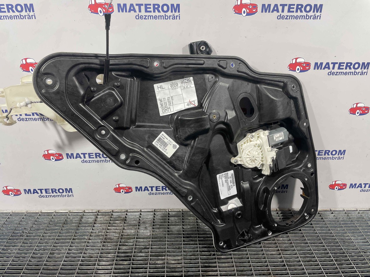 MACARA USA SPATE STANGA VW TIGUAN - - (2010 2015)