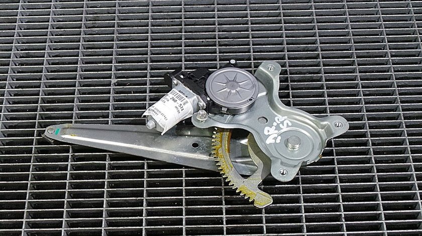MACARA USA SPATE TOYOTA HILUX HILUX - (2005 None)