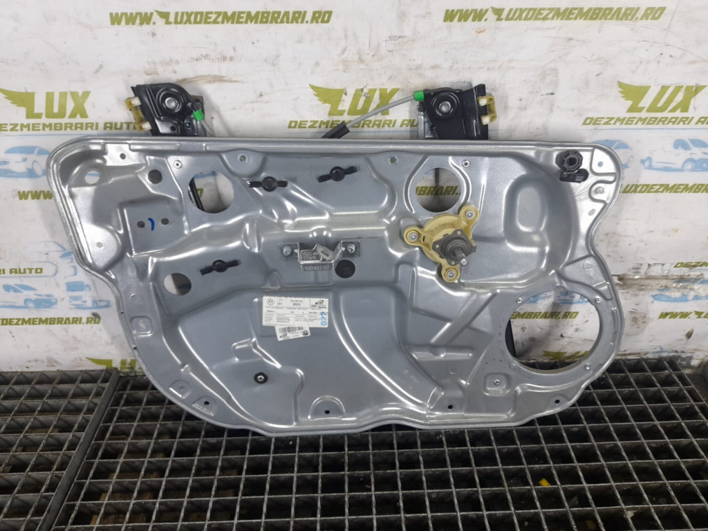 Macara usa stanga fata 6Q4837755 Volkswagen VW Polo 4 9N [facelift] [2005 - 2009] 1.2 benzina BME
