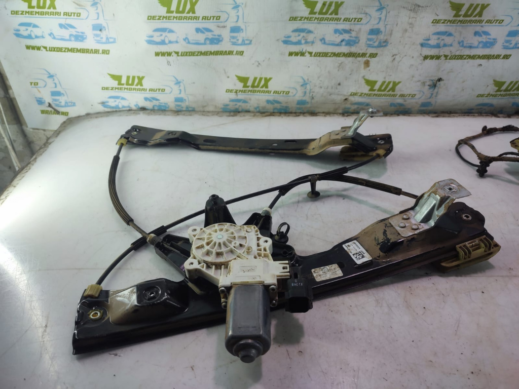 Macara usa stanga fata bm51 a23200bf bm51a23200bf Ford Focus 3 [facelift] [2014 - 2020] XWDB 1.5 tdci