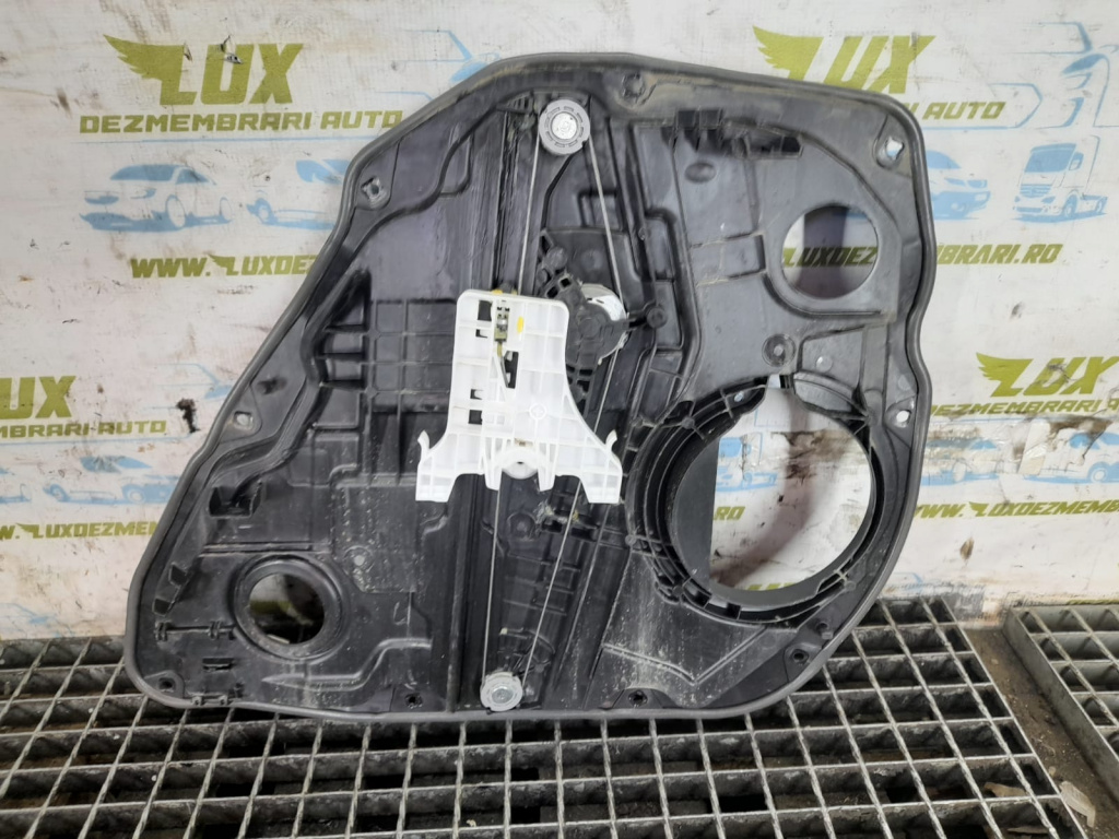 Macara usa stanga spate 83470-J7000 Kia Ceed 3 [facelift] [2021 - 2024] 1.5 t-gdi G4LH