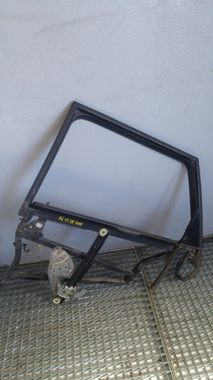 Macara usa stanga spate audi a6 c5 break