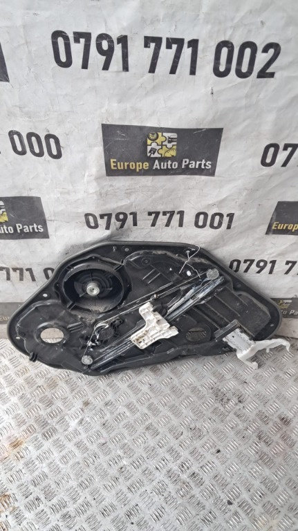 Macara usa stanga spate Hyundai I30 an 2016 cod 83470-A6050